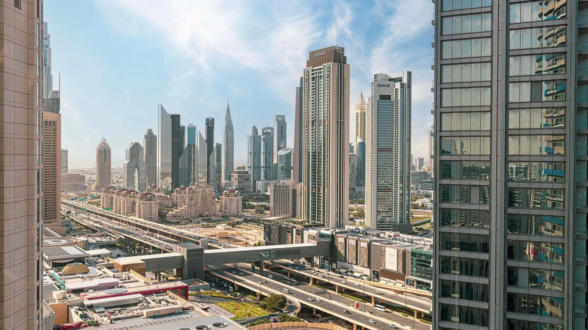 2 Minute Walk To Dubai Mall - 3 Bedroom Burj Khalifa View With Pool And Spa United Arab Emirates