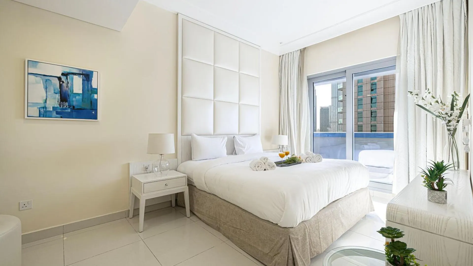 2 Minute Walk To Dubai Mall - 3 Bedroom Burj Khalifa View With Pool And Spa United Arab Emirates