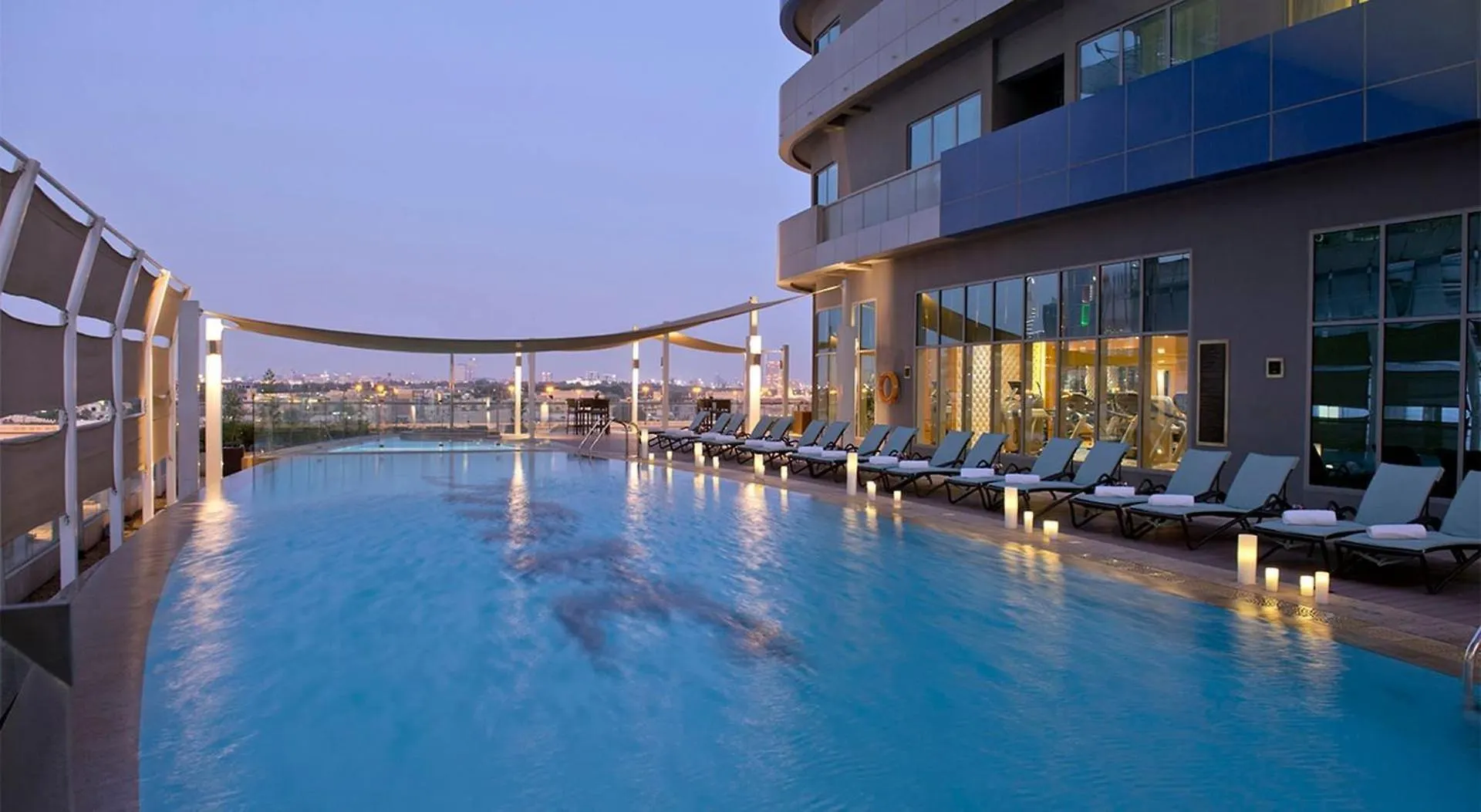 2 Minute Walk To Dubai Mall - 3 Bedroom Burj Khalifa View With Pool And Spa 0*,  United Arab Emirates